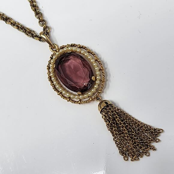 Vintage AVON Tassel Necklace - Picture 1 of 12